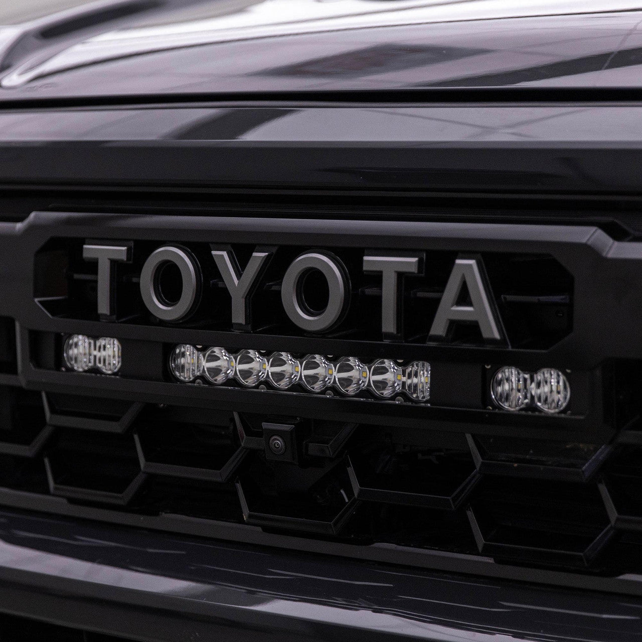 '24+ Toyota Tacoma TRD PRO S8 10-inch/S2 Pro Grille Light Kit