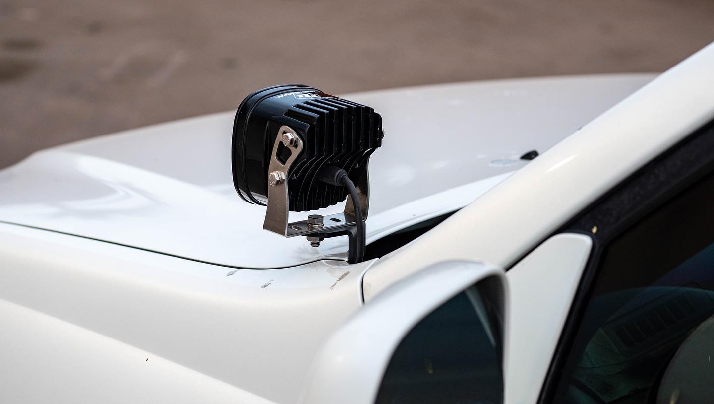 03-09 Lexus GX470 SDHQ Built A-Pillar Light Mounts (back view)